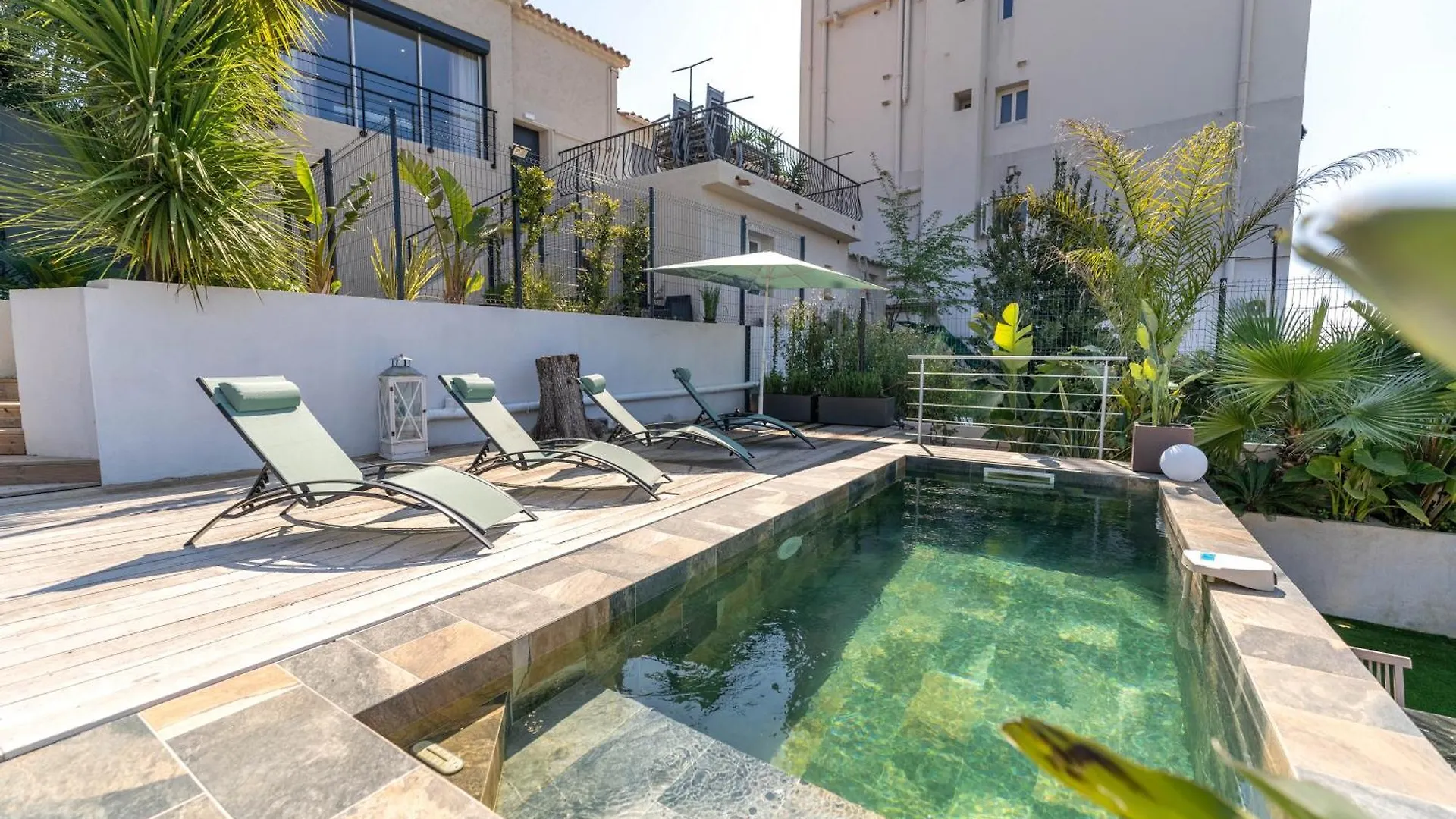Magnifique Appartement Avec Piscine Et Jardin Nice Daire