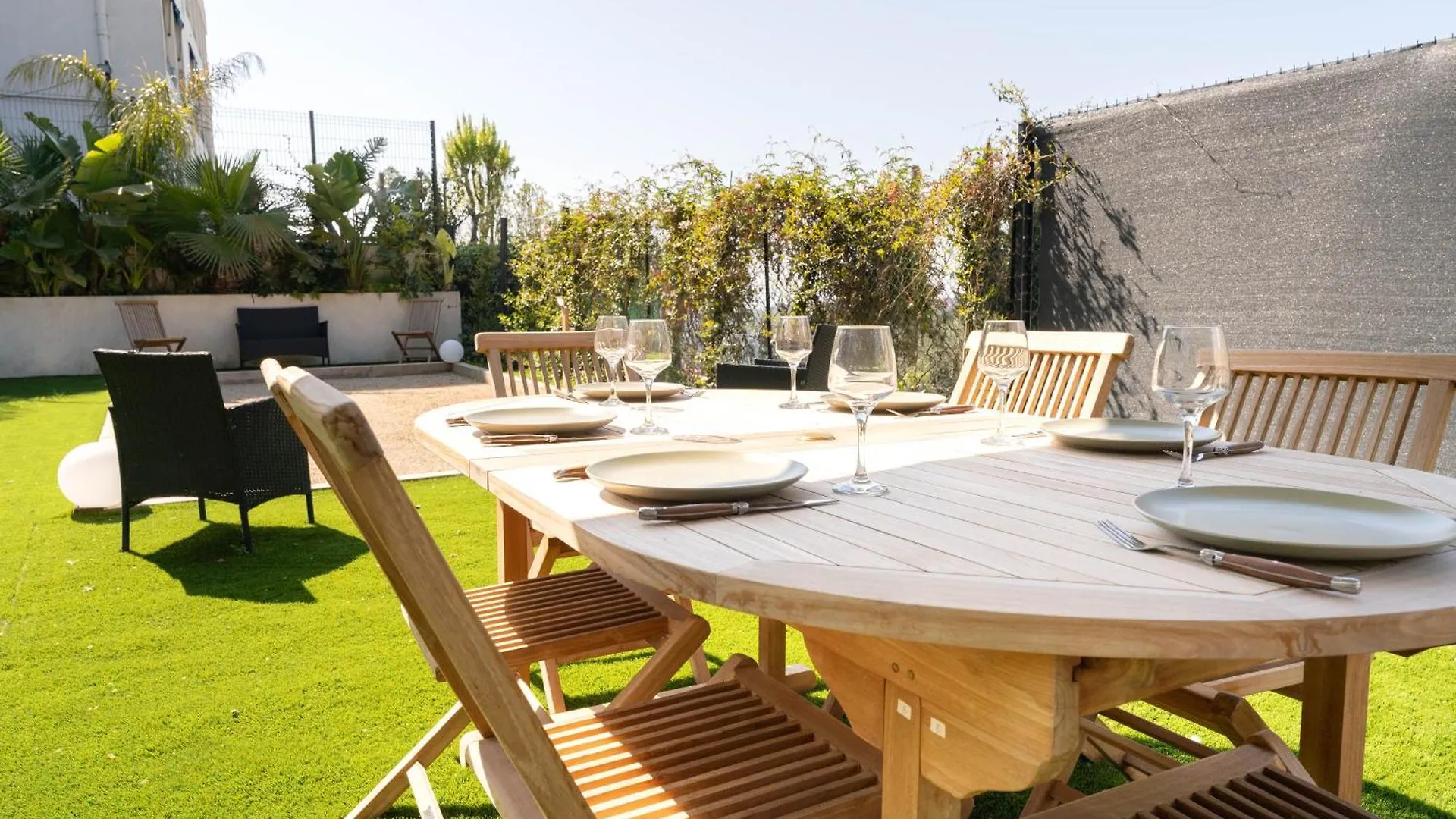 Magnifique Appartement Avec Piscine Et Jardin Nice Daire