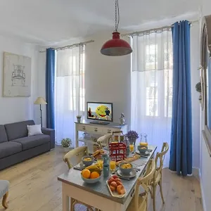  Apartment Cassini Gt - 1 Bedroom - Balcony - Place Garibaldi